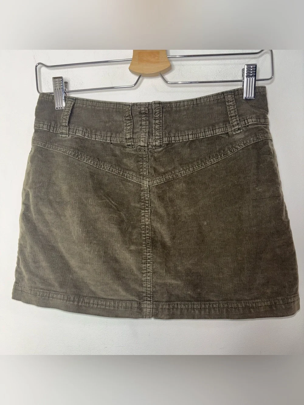We The Free People Joanie Olive Green Corduroy Button Front Mini Skirt 24 XXS
